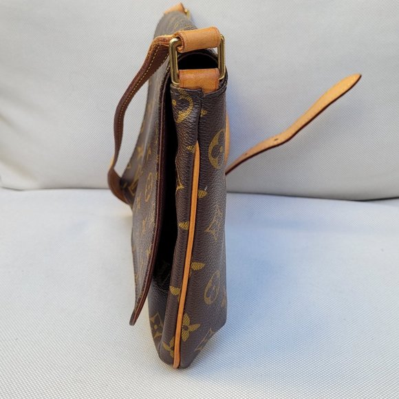 LOUIS VUITTON salsa shoulder bag - Picture 5 of 15